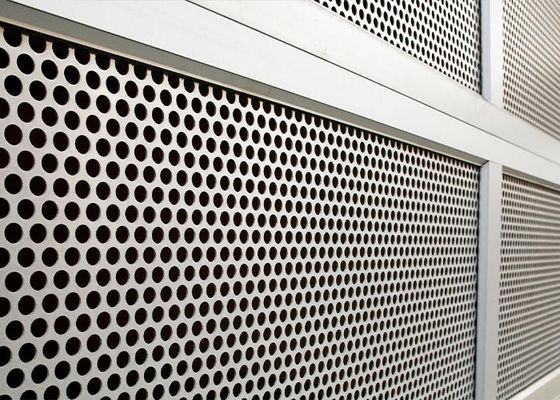 Layar Keamanan Aluminium Berlubang 2mm dengan Area Terbuka 40% Lebar 750-1200mm