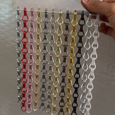 304 stainless steel Hook Chain Metal Curtain dengan ukuran panel yang dapat disesuaikan dan desain interlocking untuk pembagian ruang interior
