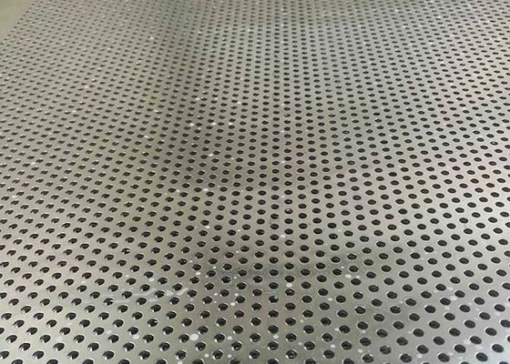 Lembaran Logam Lubang Bulat Berlubang Untuk Fasad Bangunan, Dekorasi Interior, Plafon, Dinding Partisi
