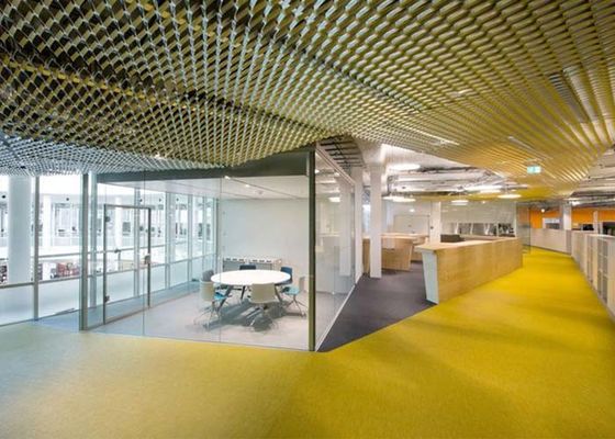 Expanded Metal Ceiling Fireproof Heat Insulation Penyerapan Kebisingan Untuk Dekorasi Interior Bangunan Atas