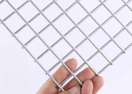 0.5mm 1.0mm Tebal Welded Wire Mesh Panel Kekuatan Tarik Tinggi Anti Korosi Yang Baik
