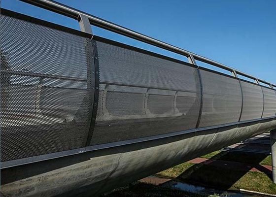 Panel dan Railing Balustrade Berlubang – Anti Karat, Tahan Lama, dan Mudah Perawatannya