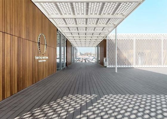 Panel Kerai Logam Berlubang Secara Estetis Dan Berventilasi untuk Sistem Kontrol Matahari Arsitektur