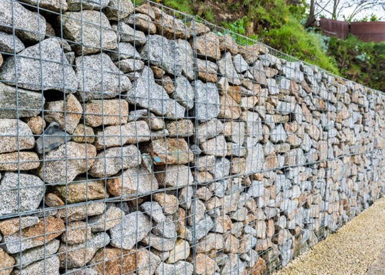1m-5m Lebar Gabion Noise Barrier Gabion Baskets Kawat Dilapisi PVC