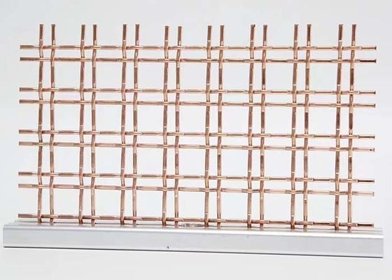 Wire Mesh Dekoratif Berkerut Hadir dalam Berbagai Pola Tenun
