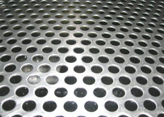 0.8mm Lubang Galvanis Lubang Bulat Perforasi Lembar Logam Untuk Fasad Bangunan