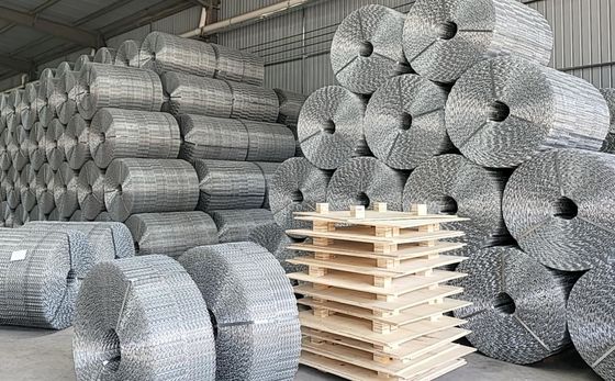 Anti korosi pipa diperkuat Mesh Ketahanan 8 Atau 10 Line Wire Quantity Long Service Life