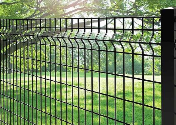 50 × 100mm Pagar Keamanan 3D Pagar Kawat Logam 5mm Dengan Pos Persegi