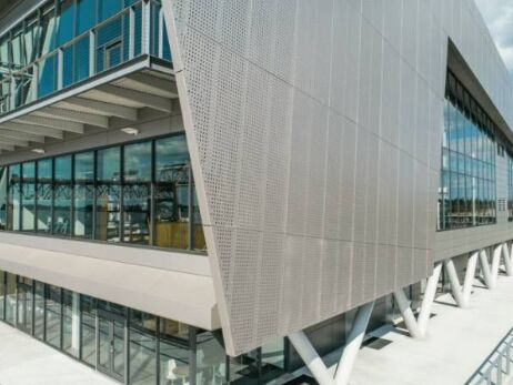 Kawat Baja Berlubang Galvanis Bahan Tahan Karat Tahan Lama Sempurna untuk Layar Ventilasi dan Konstruksi