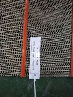 SS 304 Straight Wire Self Cleaning Screen Mesh 1470x1360mm 1.2mm LHS Hook Dengan Strip Polyurethane